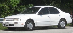 95-97 Nissan Altima.jpg