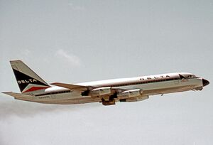 Convair 880 N8802E Delta ATL 15.04.72 edited-2.jpg