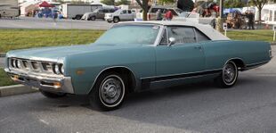 1969 Dodge Polara 500 Convertible, front left (Hershey 2019).jpg
