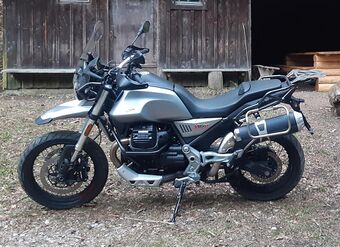 Moto Guzzi V85 Atacama Gray.jpg