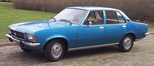 Opel Rekord D 1975.jpg