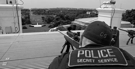 File:Secret Service on White House roof.jpg