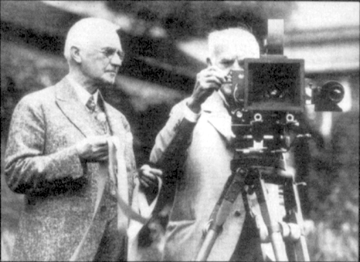 File:Eastman giving Edison the first roll of movie film 01.png