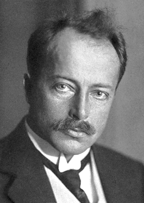 File:Max von Laue 1914.jpg