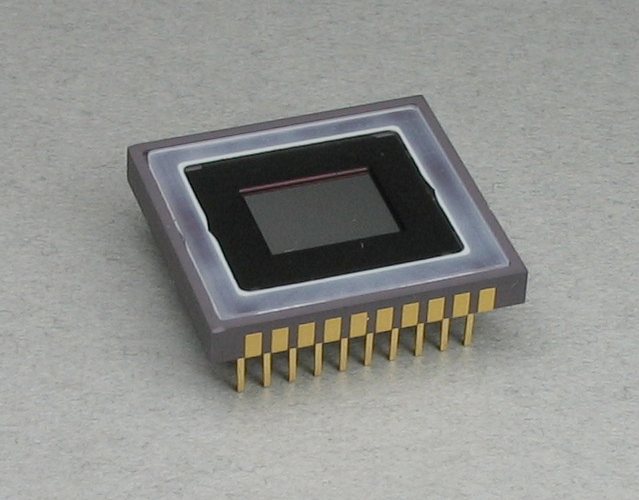 File:CCD Image sensor.jpg