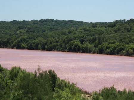 File:Red River Texas.jpg