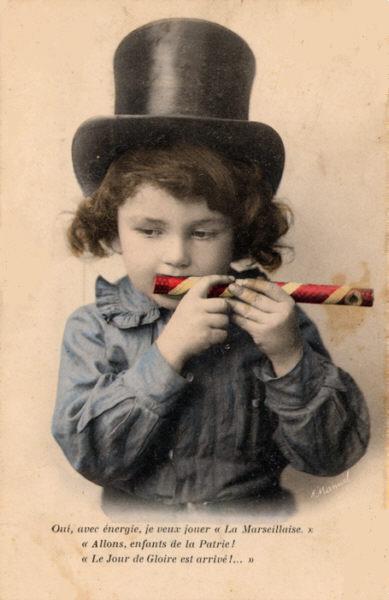 File:Enfant jouant du mirliton.jpg