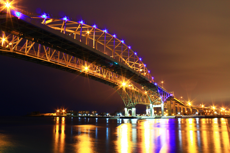 File:Blue Water Bridge at Night.jpg