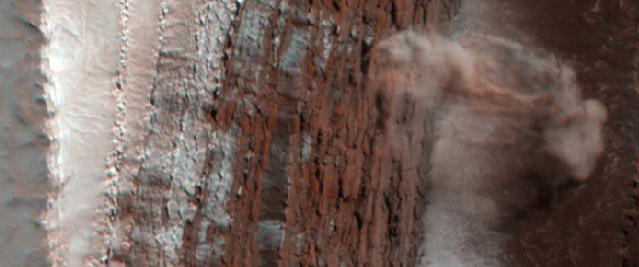 File:Mars Avalanche Dust Clouds.jpg