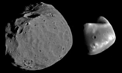 File:Phobos deimos diff horizontal.jpg