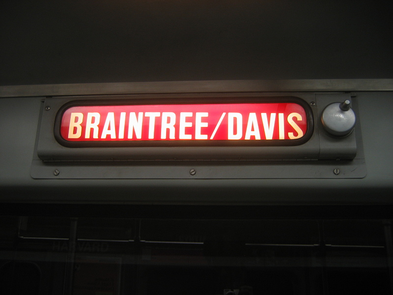 File:MBTA Red Line rollsign Braintree-Davis.jpg