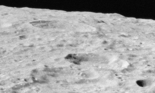 File:Boss crater Vashakidze crater AS16-M-3008.jpg