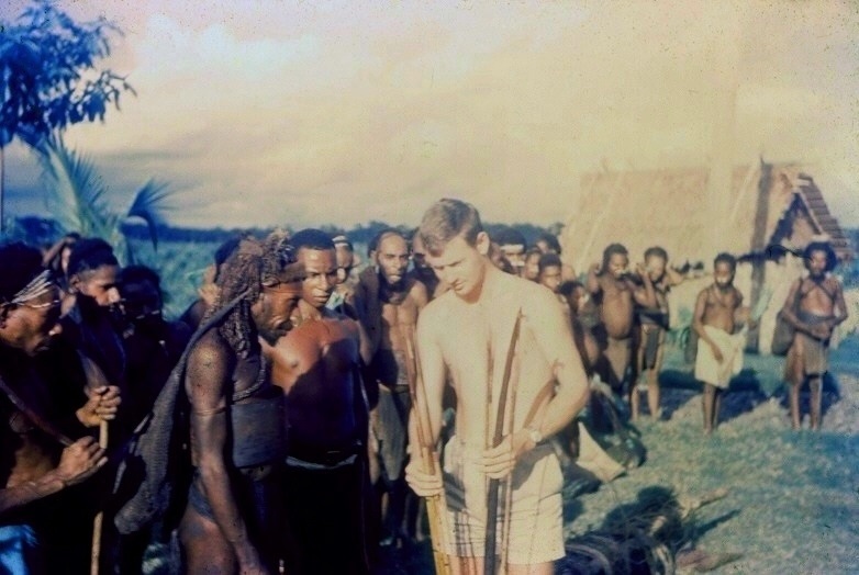 File:Biami people, near Nomad patrol post, 1964.jpg