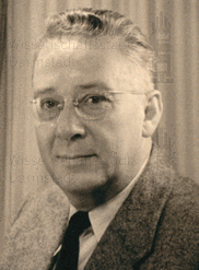 Karl Küpfmüller (electrical engineer, born 1897).png