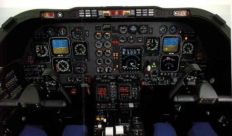 File:FTS T-1A Cockpit USAF.jpg