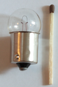 File:R5W lamp.JPG