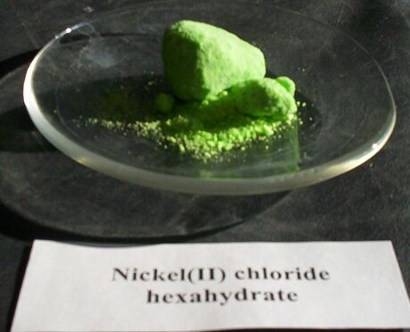 File:Nickel chloride hexahydrate.jpg
