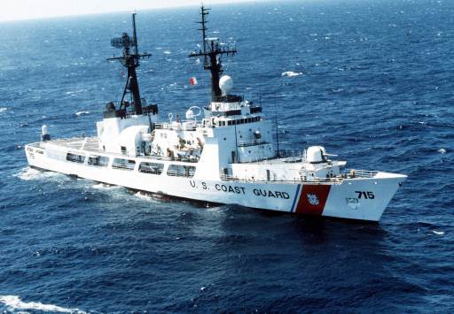 File:USCGC Hamilton (WHEC-715).jpg