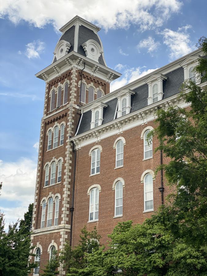 File:Old Main, University of Arkansas.jpg - HandWiki