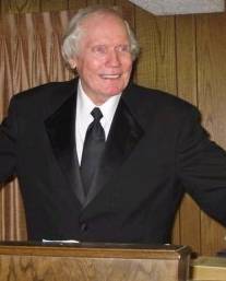 File:Fred Phelps on his pulpit.jpg