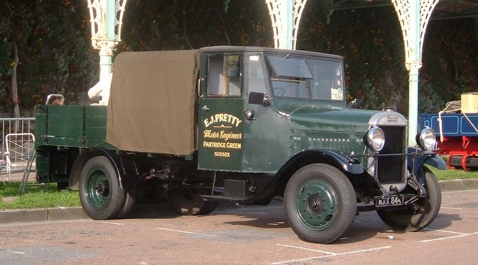 File:1934 Thornycroft dropside lorry.jpg