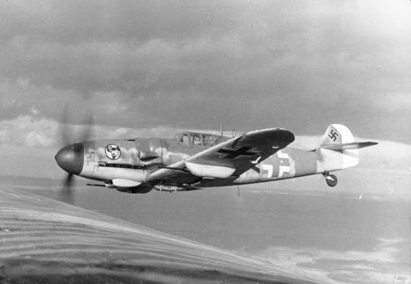 File:Bundesarchiv Bild 101I-662-6659-37, Flugzeug Messerschmitt Me 109.jpg