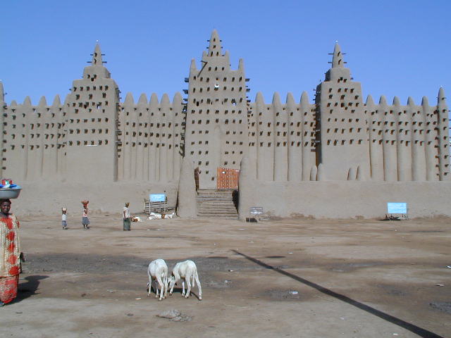 File:Great Mosque of Djenné 3.jpg