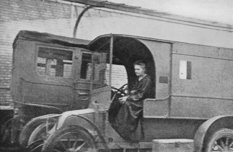 File:Marie Curie - Mobile X-Ray-Unit.jpg