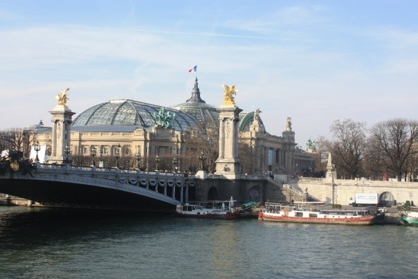 File:Le majestueux Grand Palais.jpg