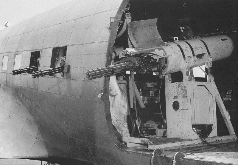 File:Douglas AC-47D Spooky M134 miniguns, circa in 1968.jpg