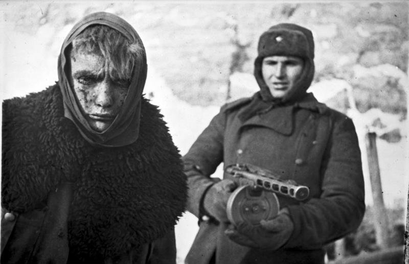 File:Bundesarchiv Bild 183-E0406-0022-011, Russland, deutscher Kriegsgefangener.jpg