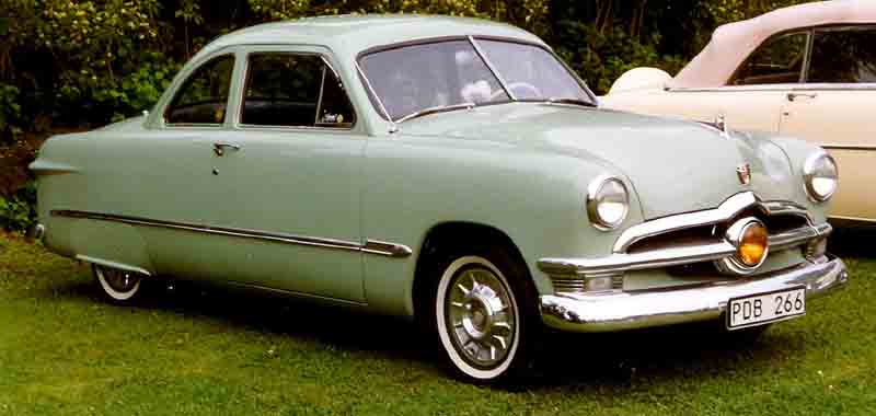 File:1950 Ford 72B Custom De Luxe Club Coupe PDB266.jpg