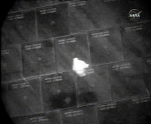 STS-118 thermal tile damage.jpg