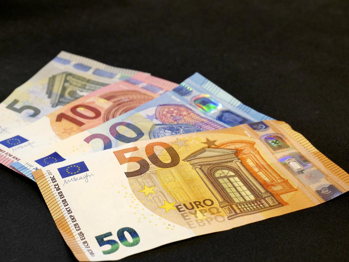 file-second-serie-5-10-20-50-euro-banknotes-jpg-handwiki