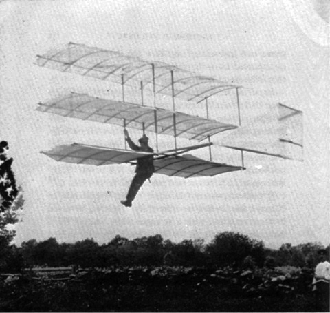 File:Whitehead in his Glider 1.jpg