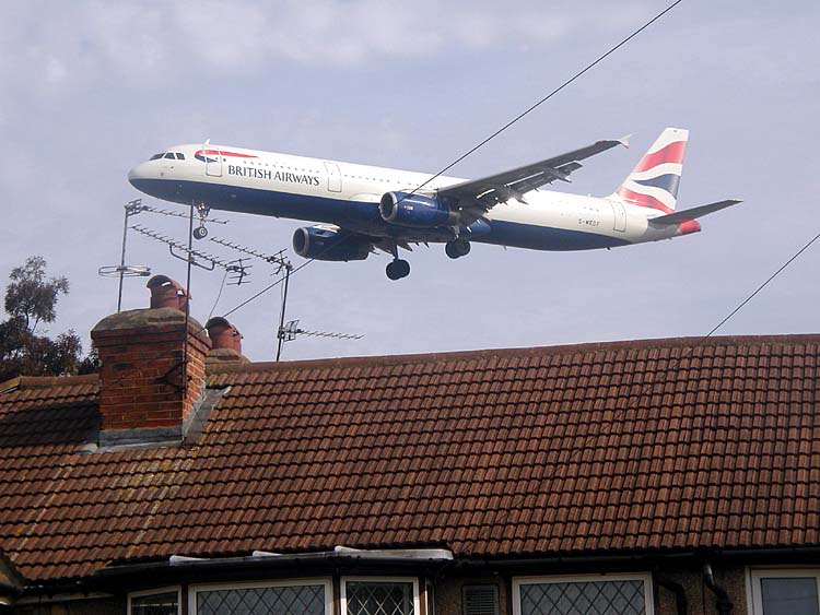 File:Airbus A321 (British AW) - Aviation noise.jpg