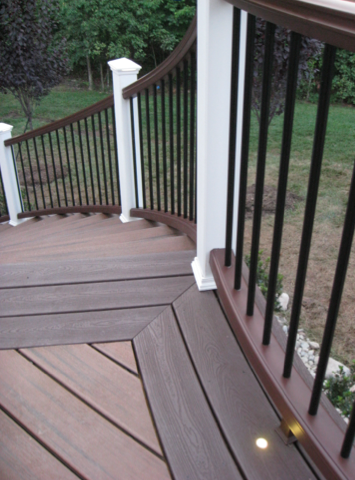 File:Trex Transcend Decking and Railing stairs.png