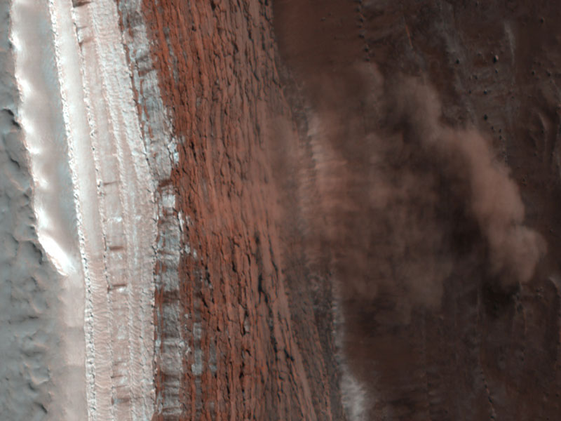File:Mars Avalanche Hirise.jpg