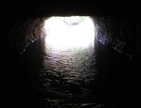 File:Montgomery Bell Tunnel.jpg