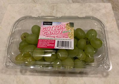 File:Cotton Candy grapes.jpg