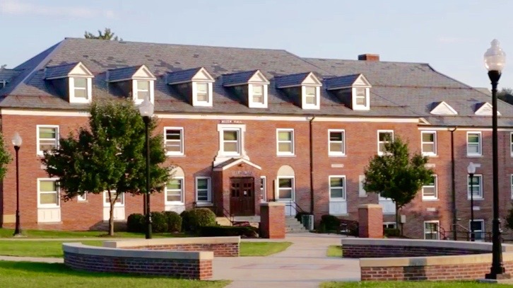 File:Frostburg State University, residential building, Allen Hall.jpg ...