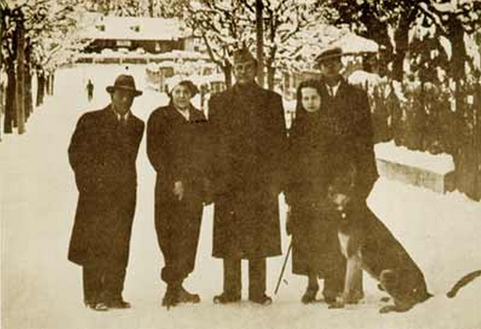 File:Subhas Bose with Emilie, Nambiar, and others, Bad Gastein, Austria, December 1937.jpg