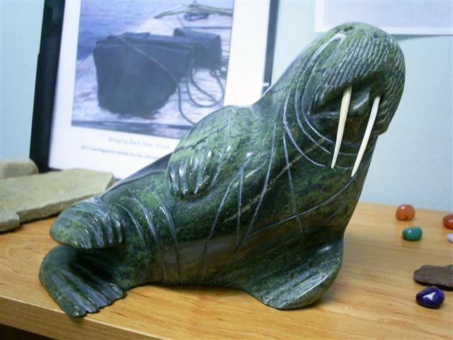 File:Serpentinite Walrus 2012.jpg