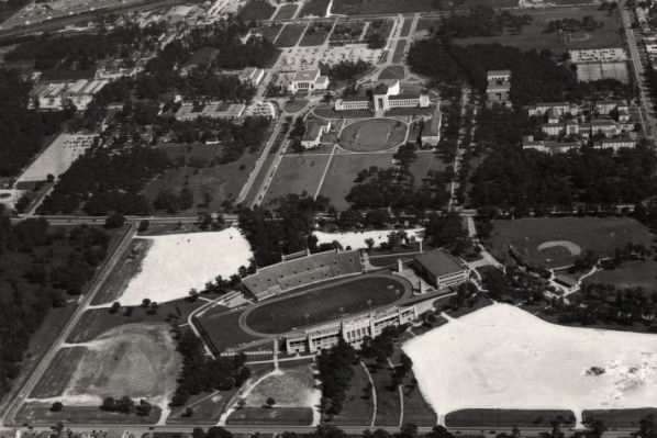 File:Aerial view of the University of Houston (1950).JPG