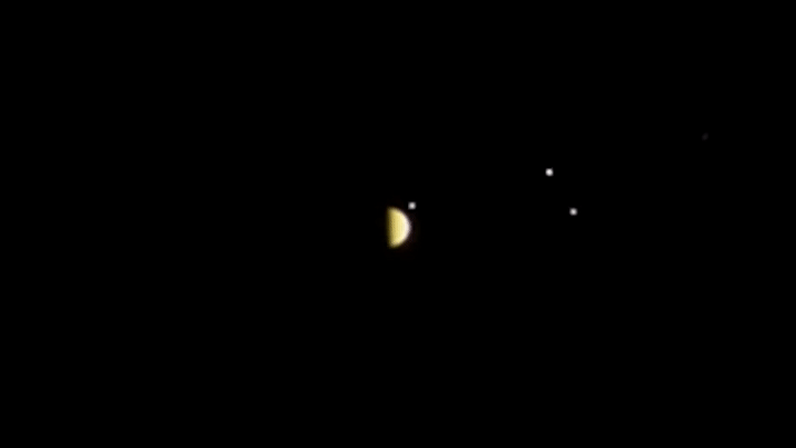 File:Jupiter and the Galilean moons animation.gif