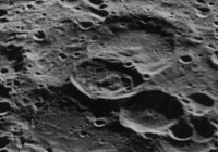 Dawson crater 5021 med.jpg