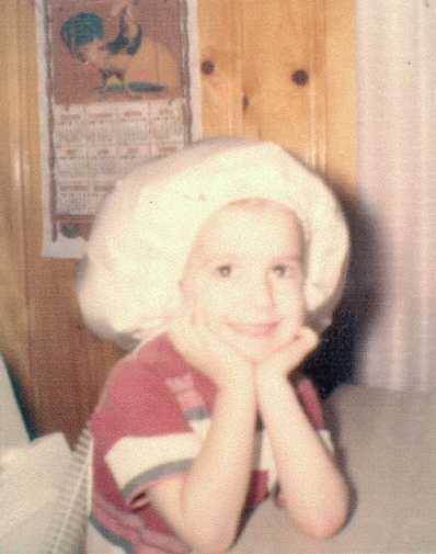 File:Bonnet hair dryer, circa early 1970s.jpg