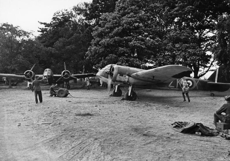 File:Bristol Blenheim - Martlesham - RAF Fighter Command 1940 HU104652.jpg