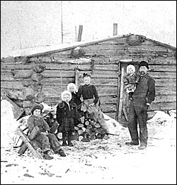 Minnesota family 1890..jpg
