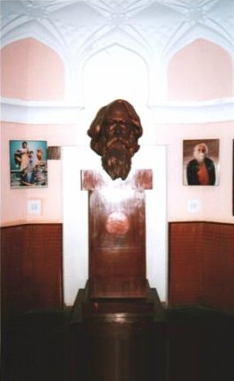 File:Rabindranath-Tagore-bust-Patel-memorial-(cropped).jpg